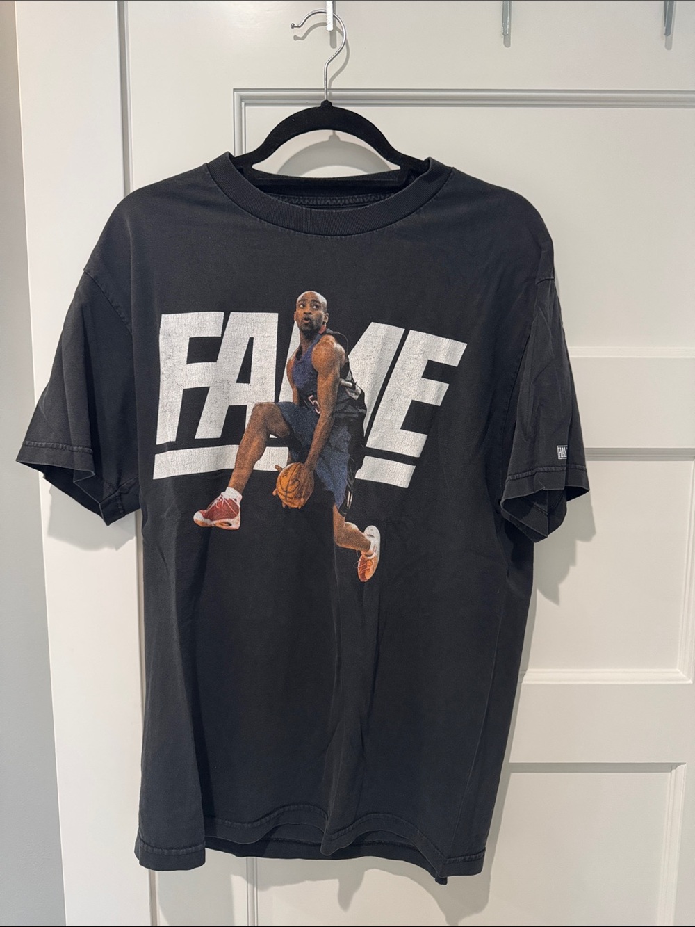 Hall of Fame Black Graphic Tee - 'HALL OF FAME' Logo Large Vince Carter